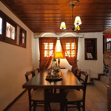 Pine By Alure Apartamento *